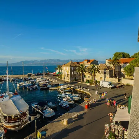 Lemongarden - Adults Only