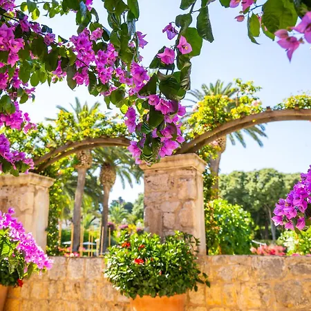 Lemongarden - Adults Only Hotel Sutivan