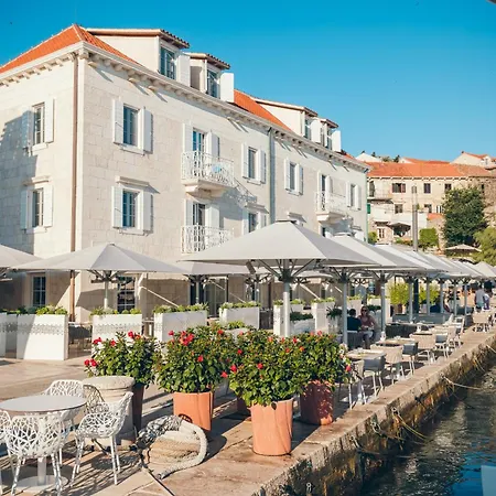 Lemongarden - Adults Only Szálloda 5*