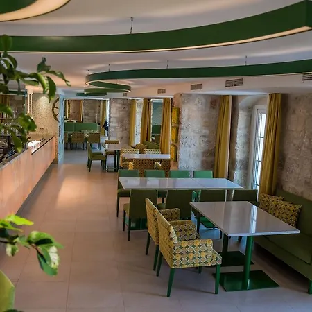 Lemongarden - Adults Only Hotel