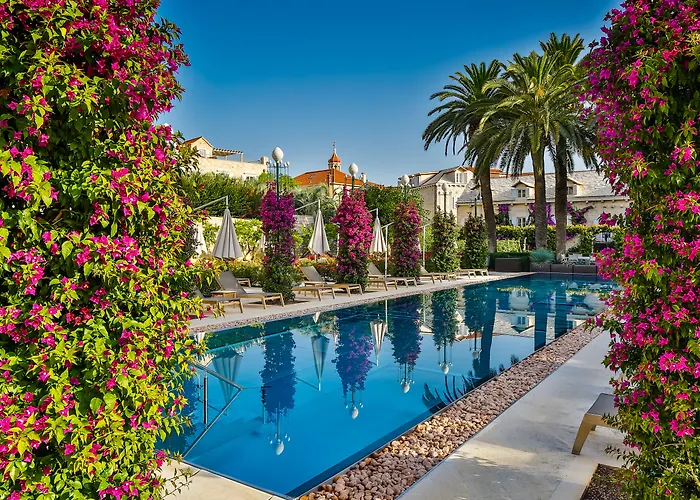 Hotel Lemongarden - Adults Only Sutivan