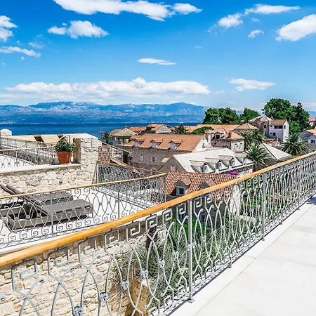 Lemongarden - Adults Only 5* Sutivan