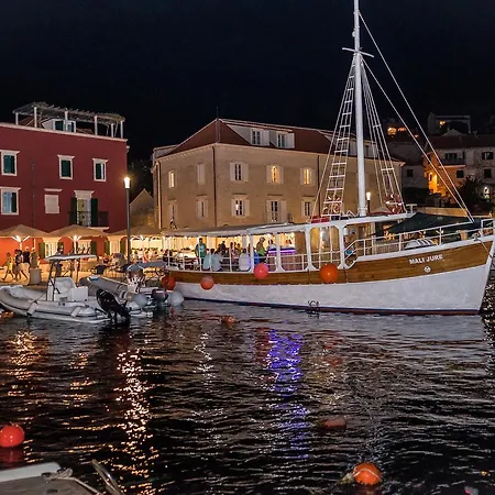 Hotel Lemongarden - Adults Only Sutivan